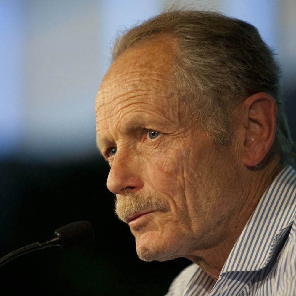 O Erri De Luca Facebook