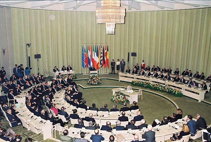 Firma del Trattato di Maastricht