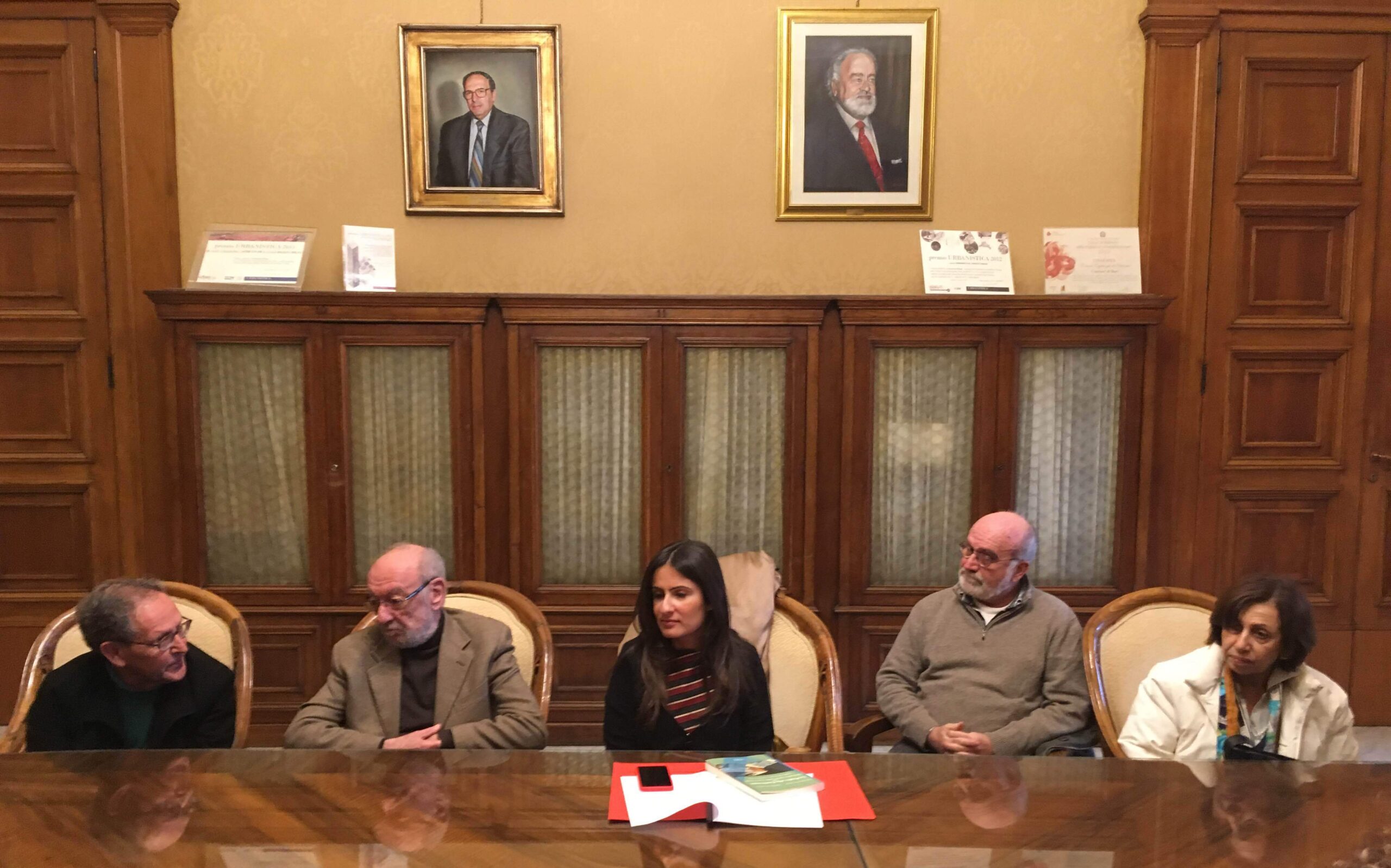 La firma dell'accordo a Palazzo di città