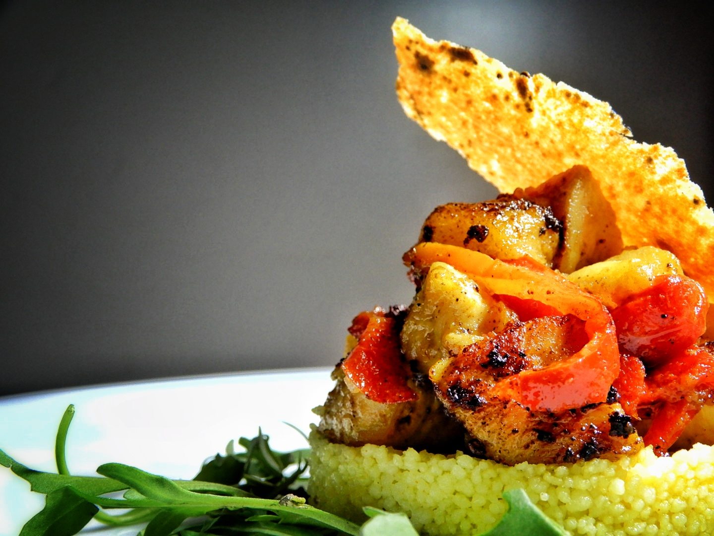 Cous Cous al pollo, con mele e peperoni al curry