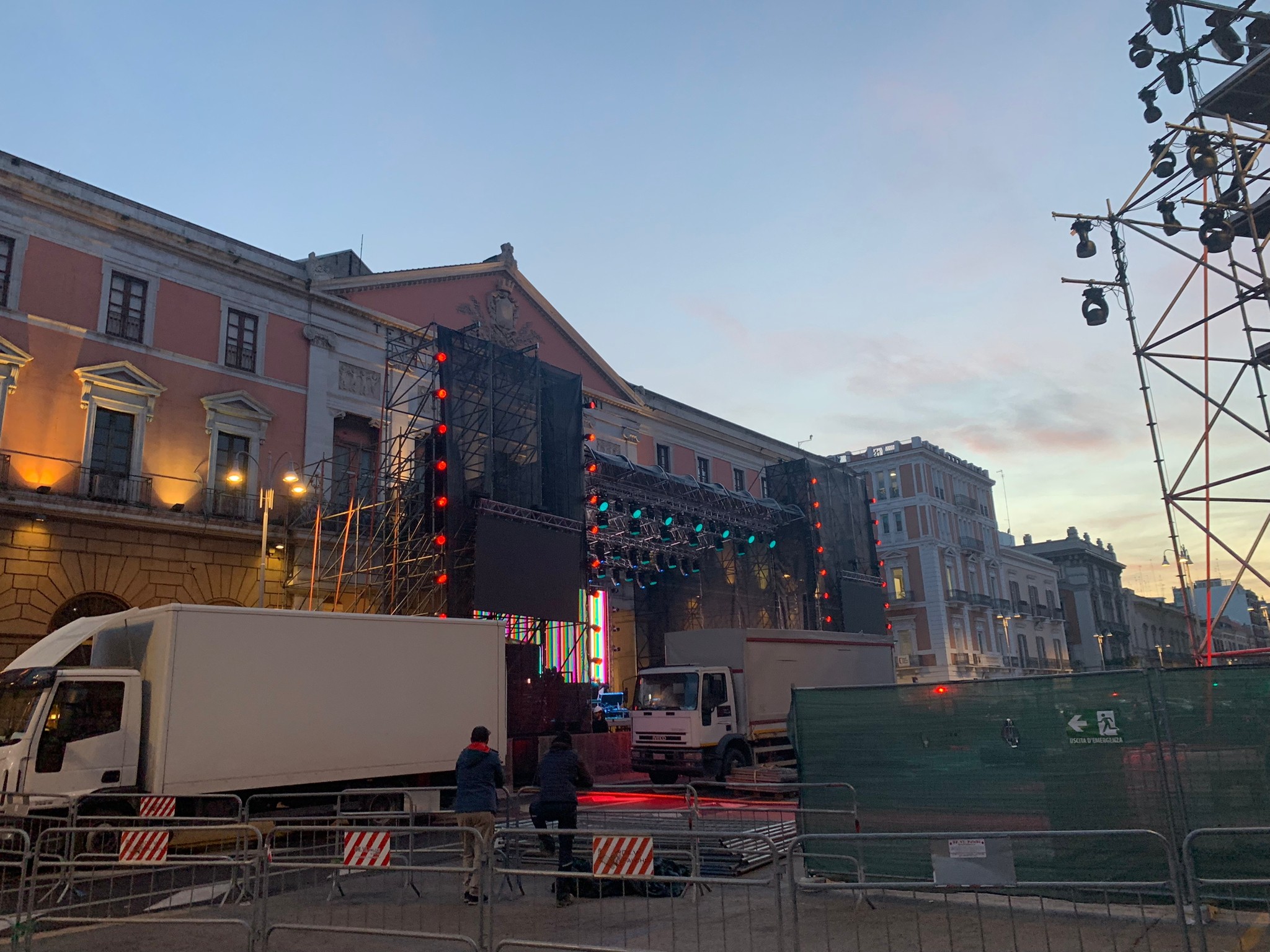 Capodanno, Bari si prepara al concerto. Decaro "Spero che in tanti