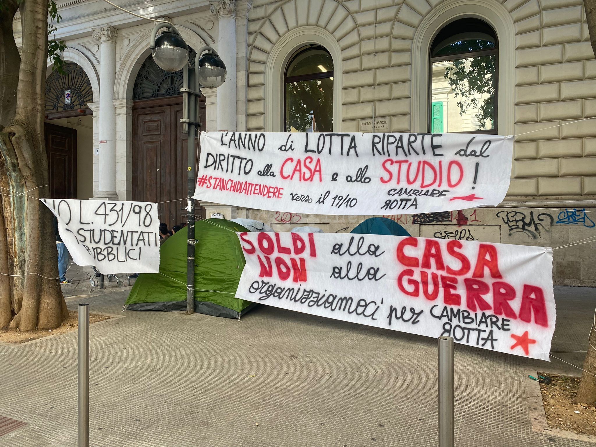 protesta caro affitti