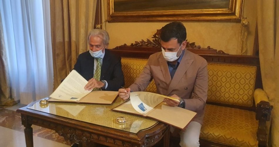 03-07-20 siglato protocollo con il Consiglio notarile di Bari per assitenza e orientamento dei Comuni della CMB