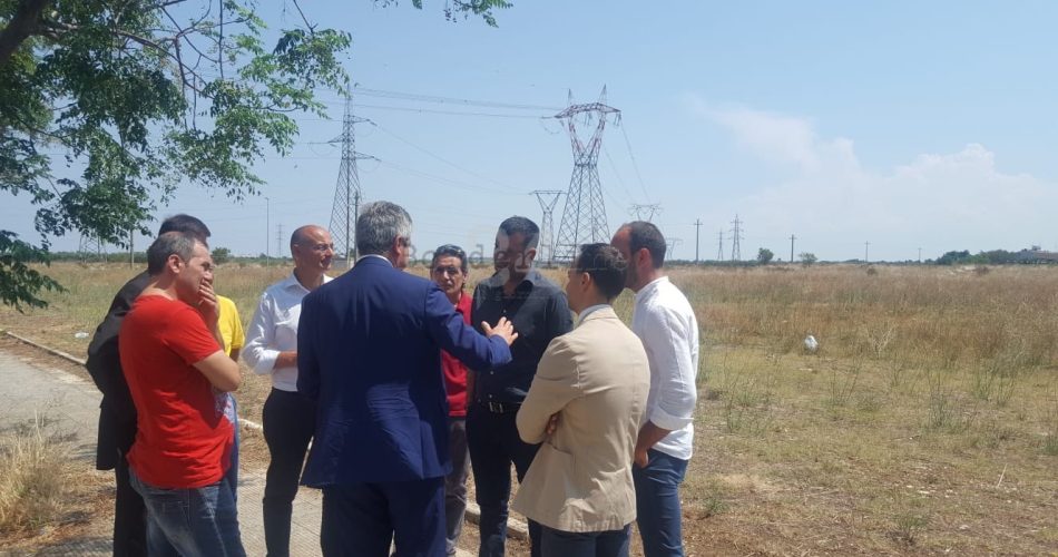 03-08-18 spostamento elettrodotti Loseto_sopralluogo sindaco e rappresentanti della Terna 3