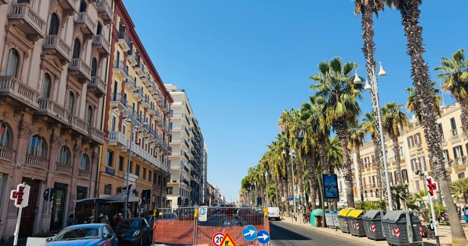 03-09-26 corso Vittorio Emanuele nuove fermate BRT