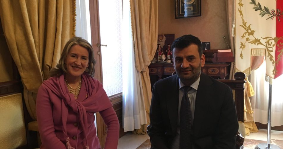 05-04-17 decaro e console usa 1