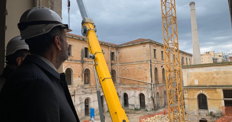 06-03-23 nuova sede del CNR nella ex Manifattura Tabacchi_stamattina sopralluogo Decaro e Altieri_4