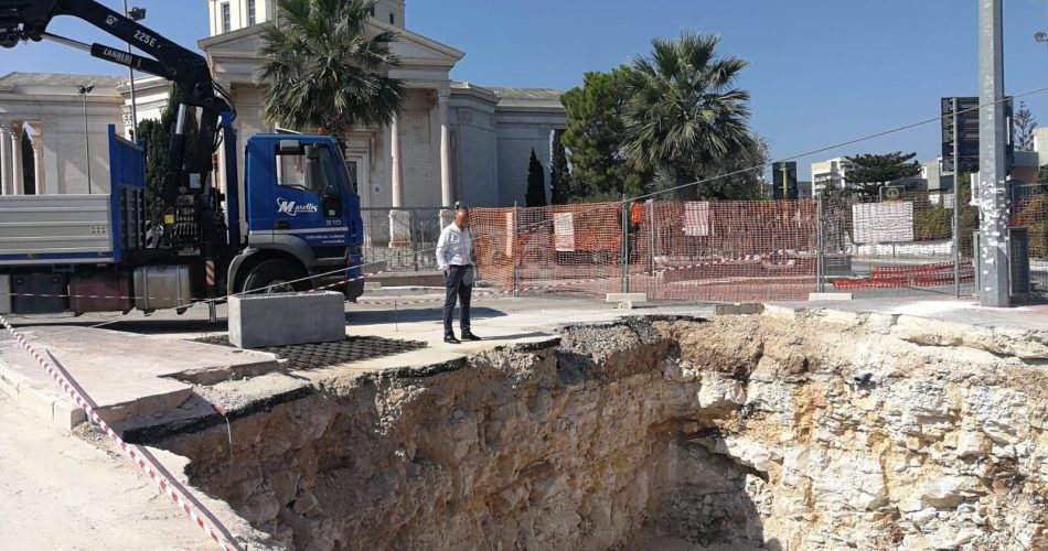 06-08-18 al lavoro a Santa Fara per risolvere il problema degli allagamenti in caso di pioggia 3