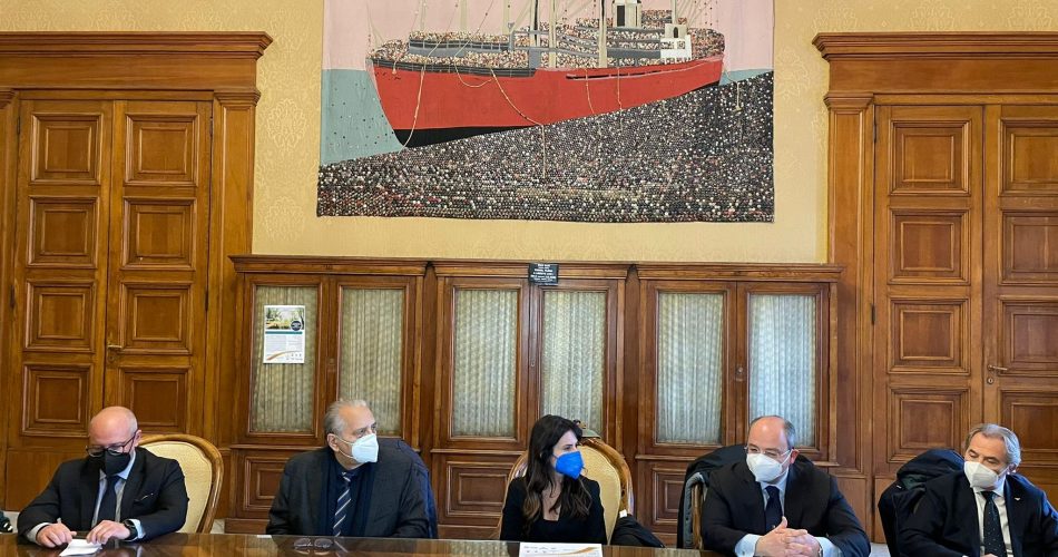 07-04-22 questa mattina la presentazione del progetto Manteniamo pulite le città