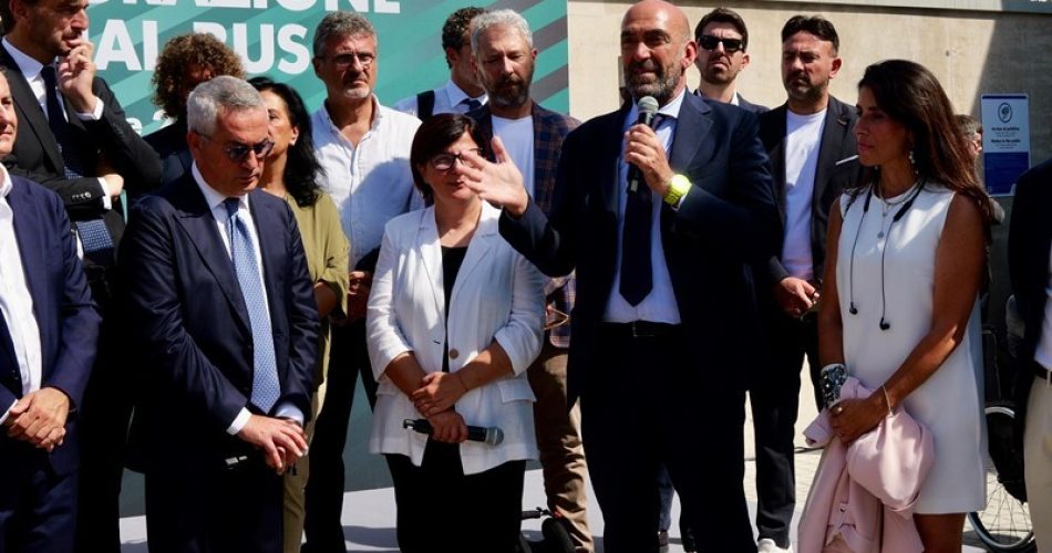 08-09-25 da oggi in funzione il nuovo terminal bus di Bari centrale_2