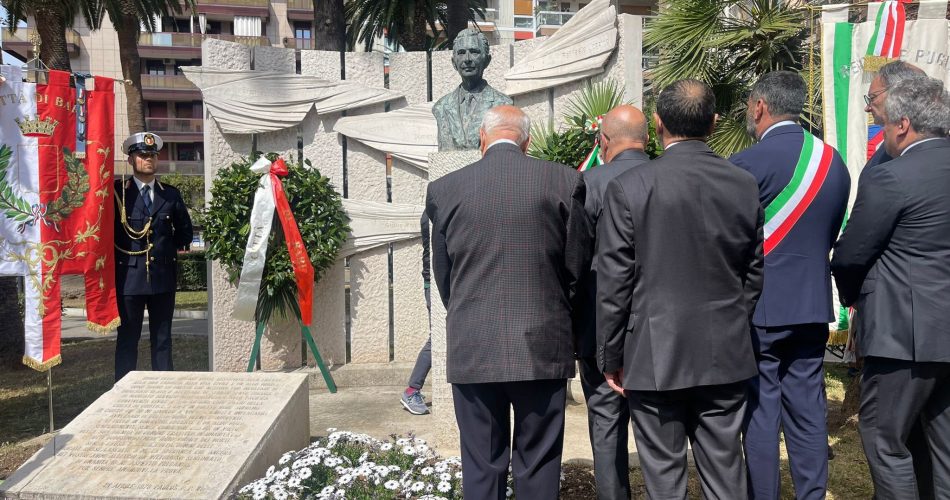 09-05-24 Questa mattina la commemorazione di Aldo Moro nel 46esimo anniversario dell'omicidio dello statista pugliese_1