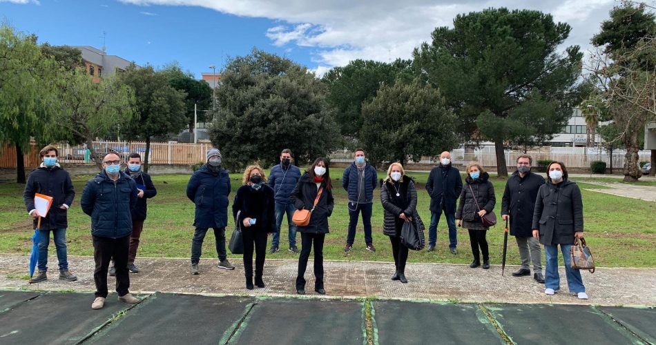 sopralluogo degli ass. Romano e Galasso in due scuole del quartiere San Paolo