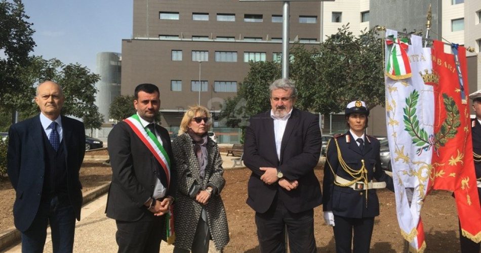 12-04-18 intitolazione piazzetta Stefano Fumarulo 3