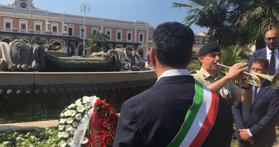 12-07-19 sindaco alla cerimonia in ricordo delle vittime del disastro ferroviario del 12 luglio 2016_1