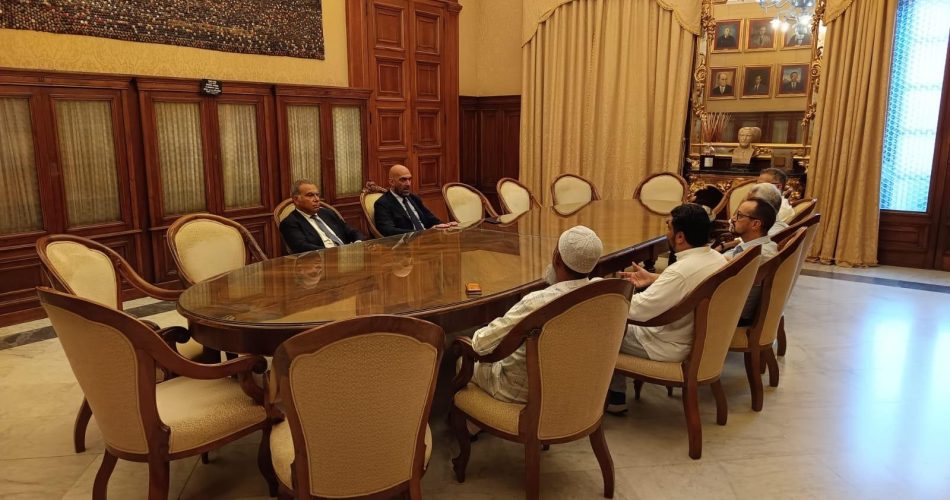 12-09-25 incontro con la comunità islamica a Palazzo di Città bis