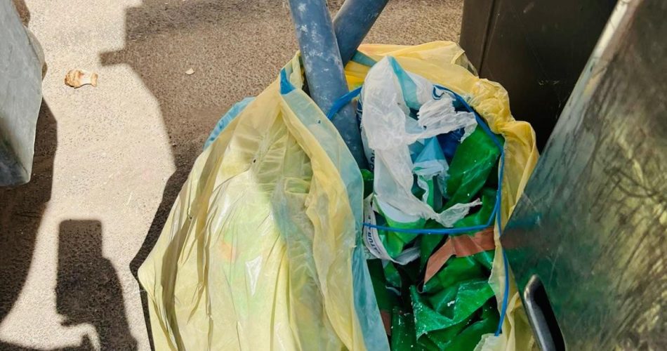 13-08-25 controlli rifiuti bis.jpg