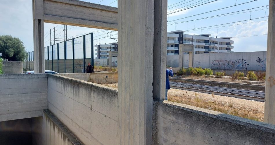 13-10-22 fermata RFI di Sant’Anna_ieri il sopralluogo per valutare la possibilità di terminare il sottopasso_3