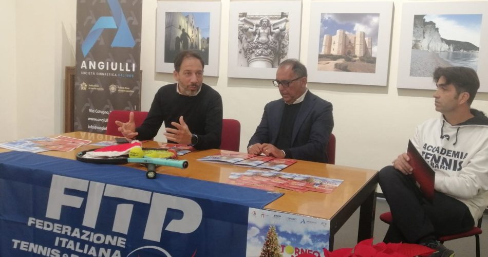 13-12-23 Presentato il 22esimo torneo di tennis di Natale dell'Angiulli_2