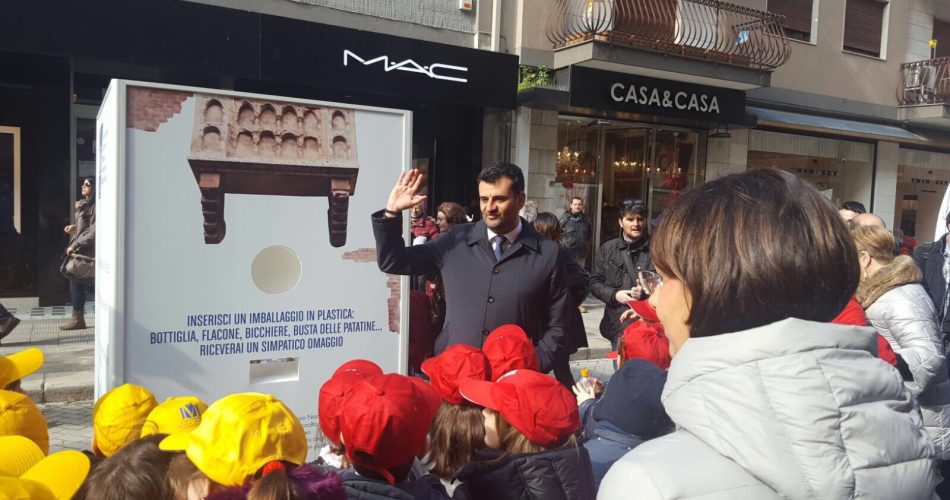 14-02-17 Bari città da amare_Decaro all'evento di Corepla 2