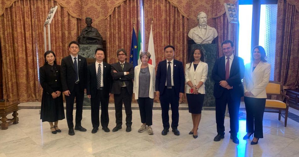 14-10-24 oggi la delegazione dell'Università di Canton in visita a Palazzo di Città_foto 1