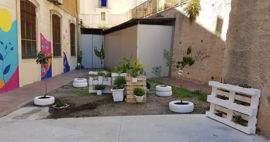 15-09-20 domani la presentazione del cortile della scuola San Nicola trasformato dai minori del centro servizi per famiglie_3