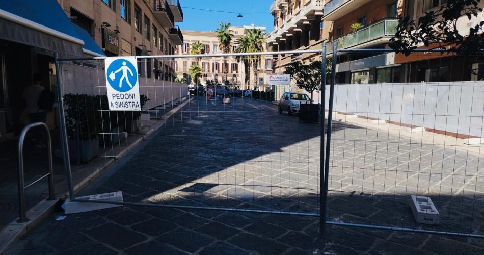 15-09-25 al via cantiere di via Argiro