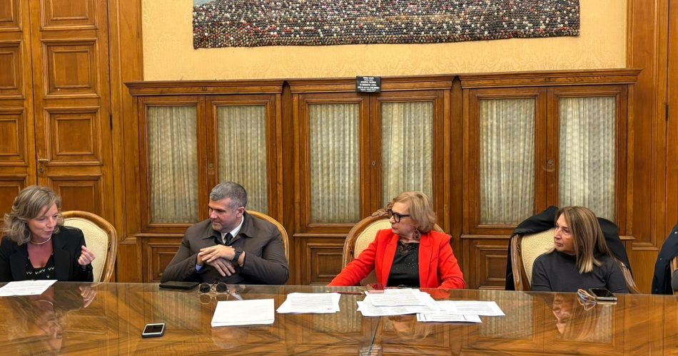 15-12-25 Silvana Calaprice - tutrice civica dell'infanzia e dell'adolescenza fa il punto su obiettivi azioni e supporti_1