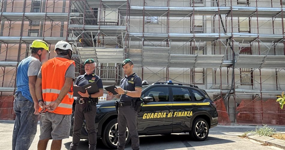 15082026_081426_2.FOTO.controllo.lavoro.nero