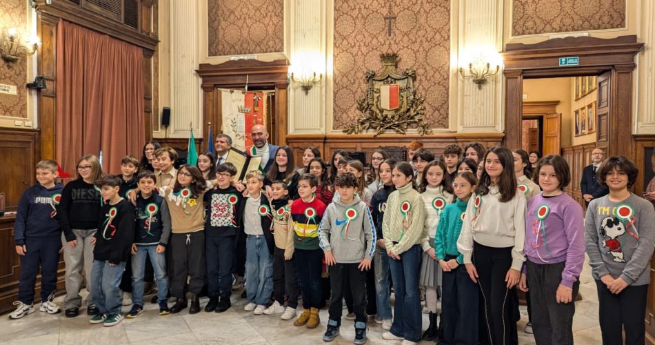 16-01-25 questa mattina a Palazzo di Città l’insediamento del Consiglio comunale dei ragazzi e delle ragazze dell’I.C. Poggiofranco-Fiore_2