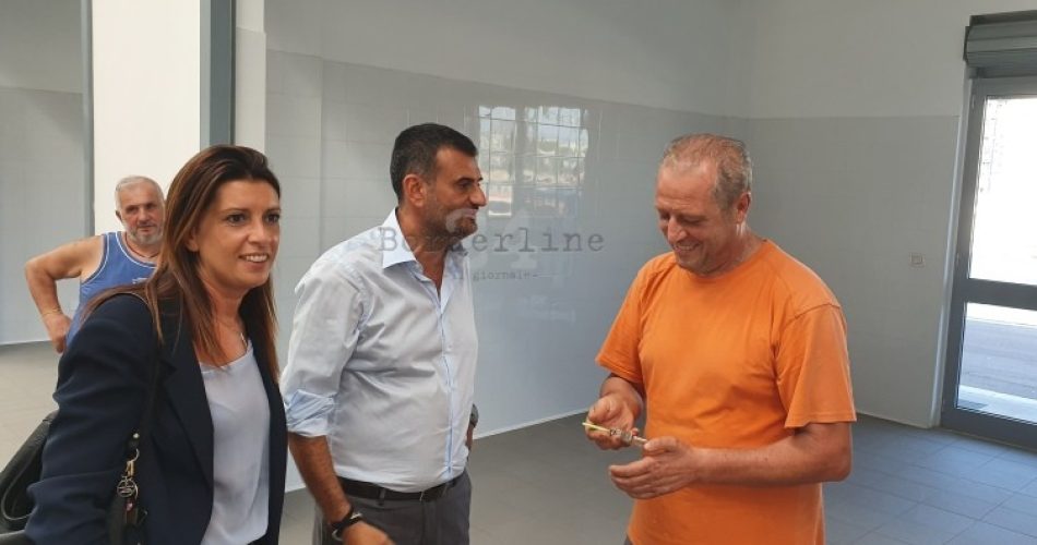 17-09-19 consegnate chiavi box nuovo mercato di via Amendola