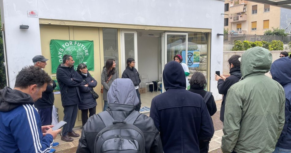 19-04-24 Luoghi comuni_inaugurata la nuova gestione del chiosco nel giardino Mimmo Bucci_1 (1)