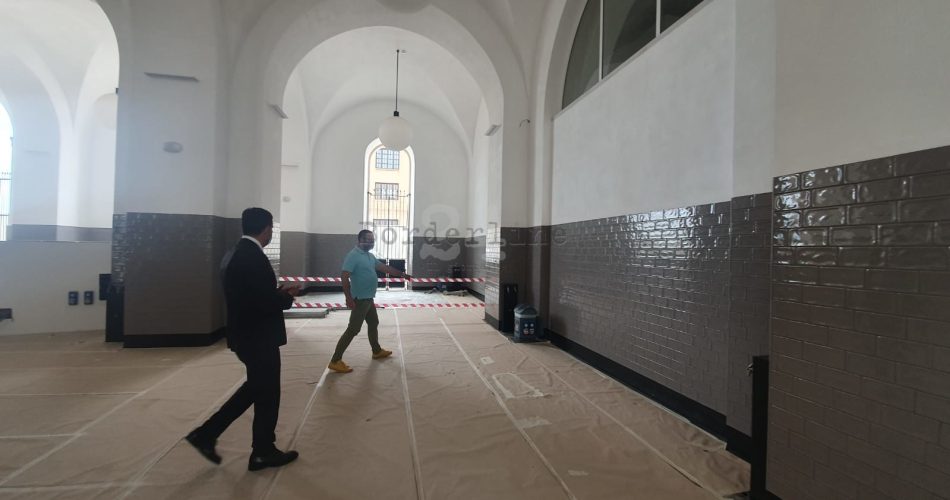 19-06-20 stamattina sopralluogo del sindaco sul cantiere del mercato del pesce_4