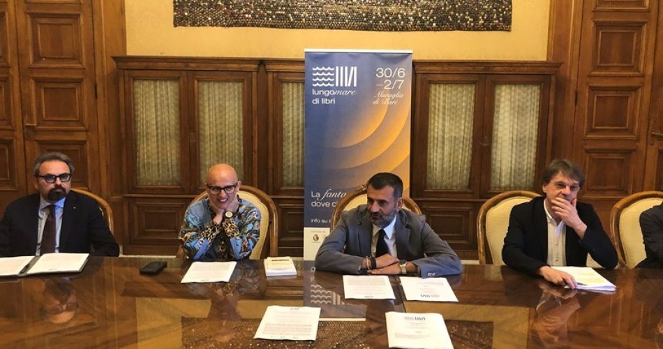 19-06-23 stamattina la presentazione della terza edizione di Lungomare di libri