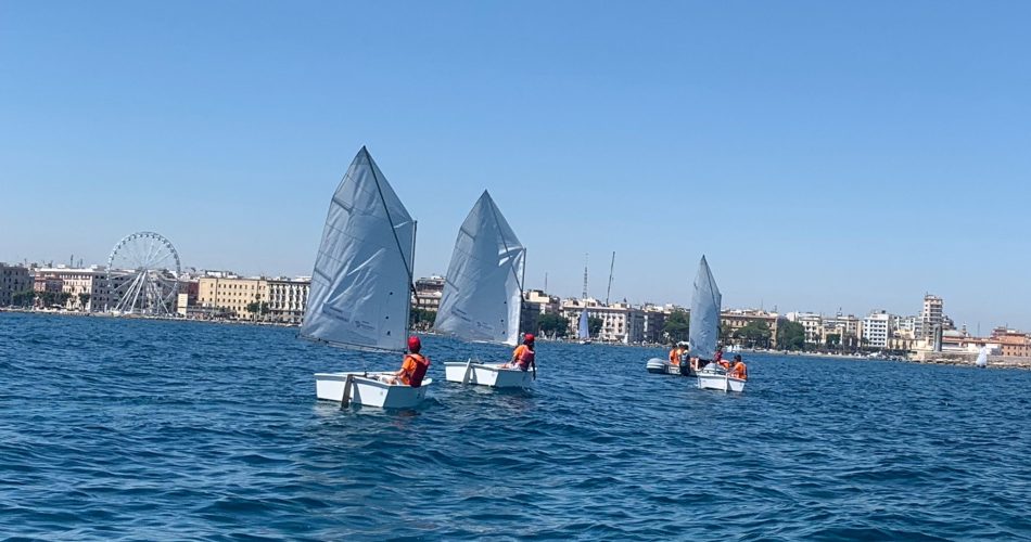 1b796bc7-af00-444b-a582-d940a4823f55