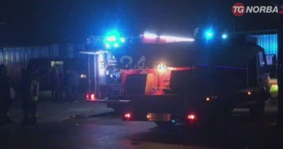 20181022_incendio_deposito_barletta_vigili_del_fuoco