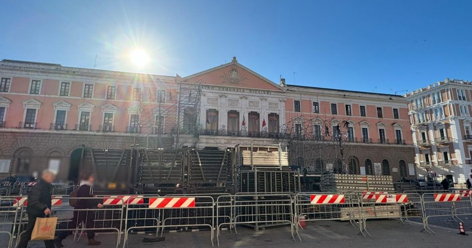 lavori palco capodanno