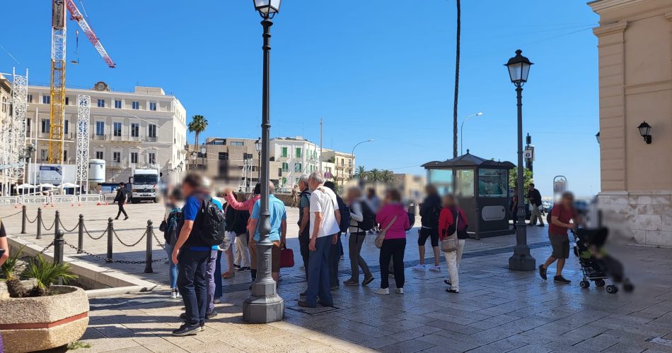 turisti bari