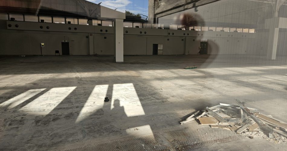 centro vaccini smantellato