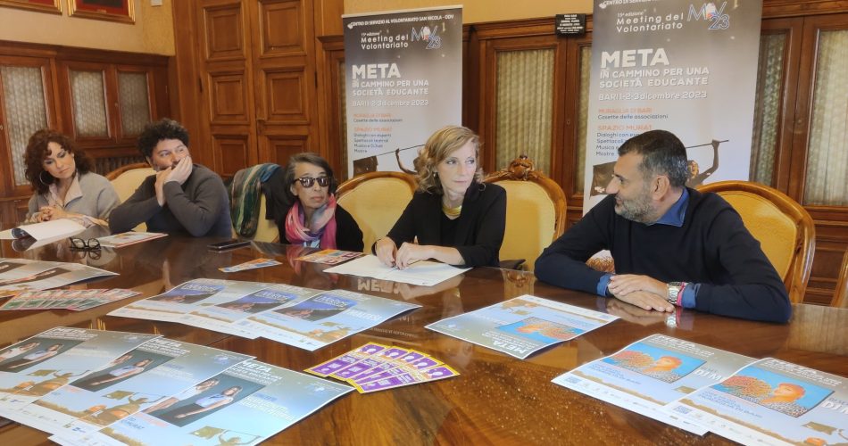 23-11-23 presentata la XV edizione del Meeting del volontariato del CSV San Nicola_1