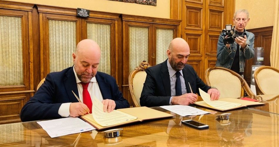 24-02-25 siglata la convenzione tra Comune e Procura della Repubblica di Bari per l’attivazione del PUC Vicini alla giustizia