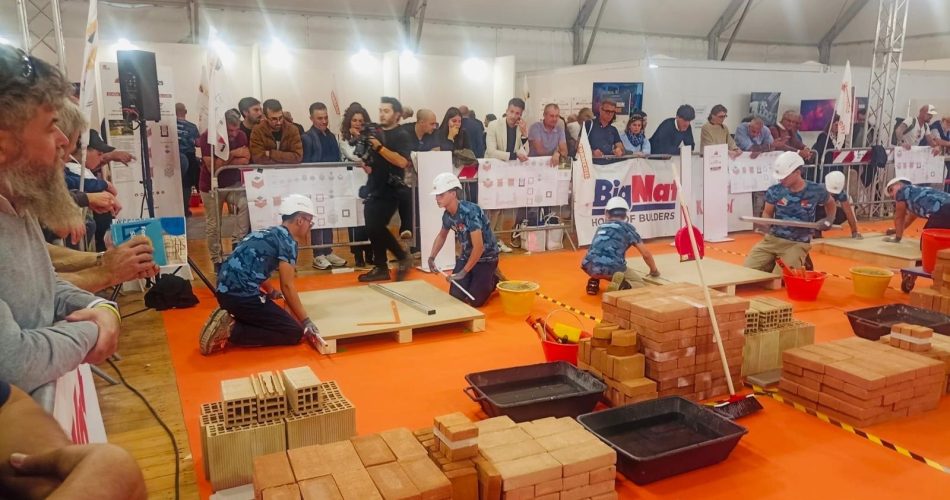 24-10-25 “Progettazione Ediltrophy”, nel pomeriggio la premiazione degli studenti vincitori del concorso al SAIE 2025 di Bari_3