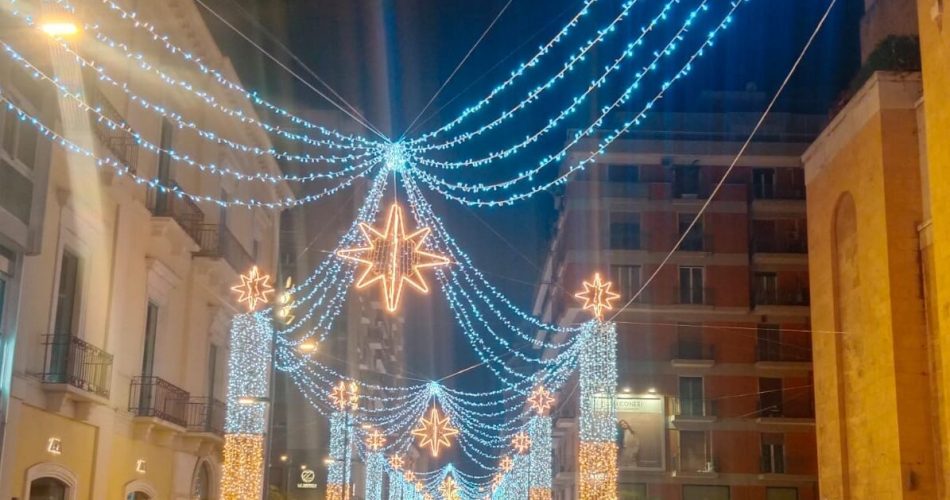 24-10-25 questa sera alle 18 l’accensione delle installazioni luminose in via Sparano