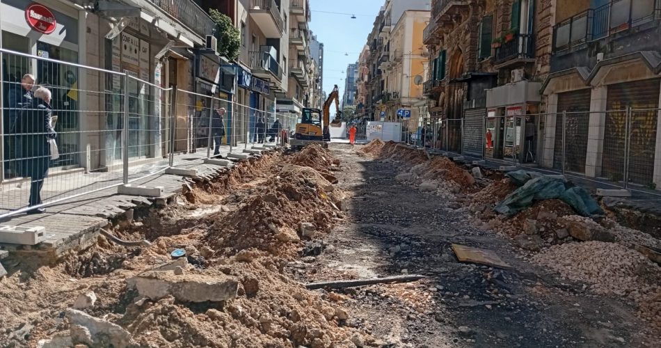 25-02-26 via Manzoni bis