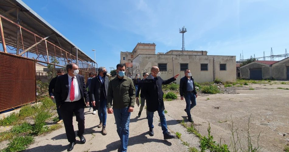 26-04-21 sopralluogo compendio immobiliare di Terna spa su suoli attigui parco della Rinascita ex Fibronit