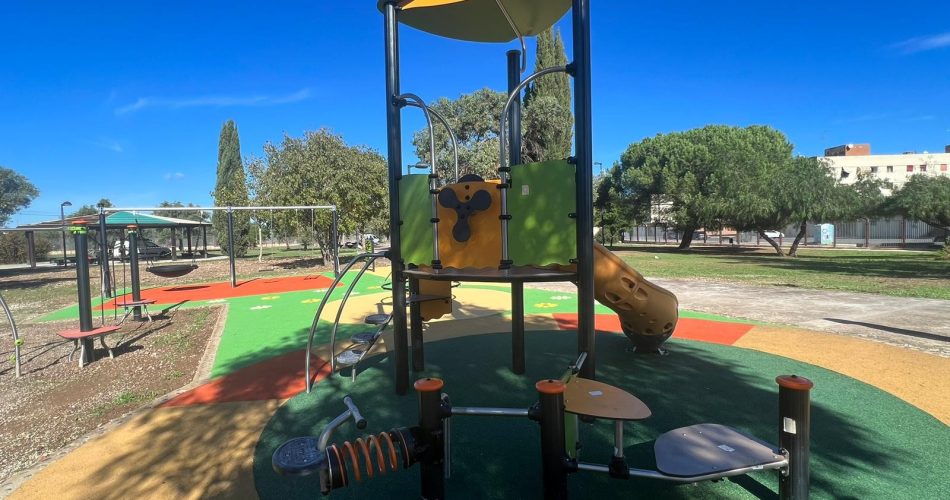 26-10-23 riaperta al pubblico l’area ludica in via del Rispetto a San Pio a seguito di un intervento di riqualificazione_9