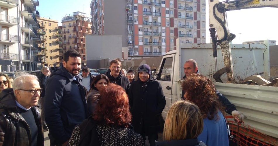 27-01-20 nuovo tronco di fogna bianca in via Babudri al Libertà_oggi il sopralluogo