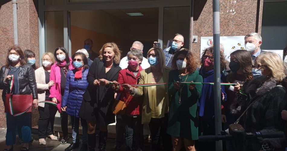 28-04-22 inaugurato l’Emporio sociale e servizio di prevenzione per la terza età S.C.I.A.M.