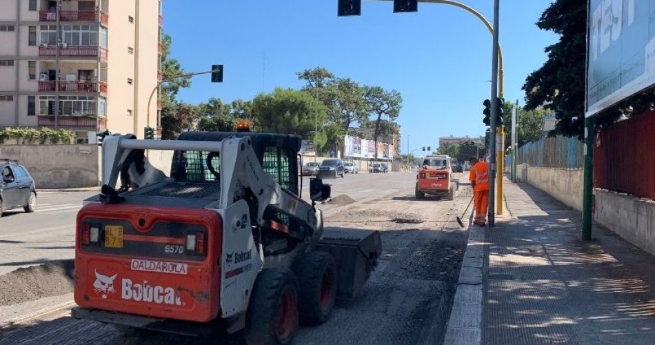 31-08-21 al via i lavori di rifacimento del manto stradale in viale Einaudi_censored