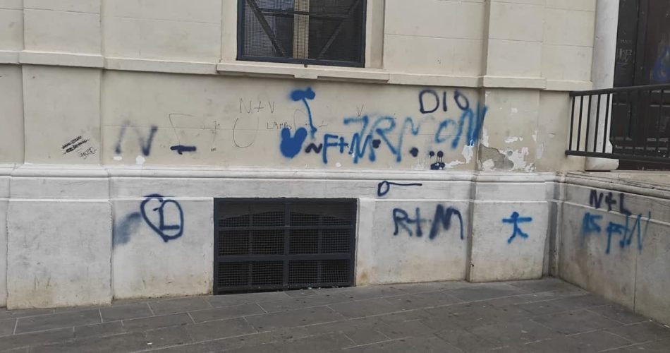 Foto Facebook Retake Bari