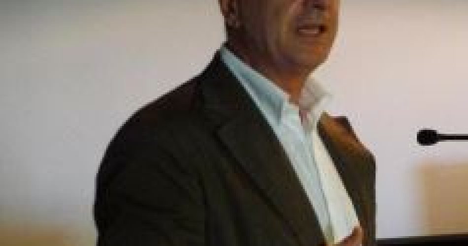 318786_405022859555510_536913783_n